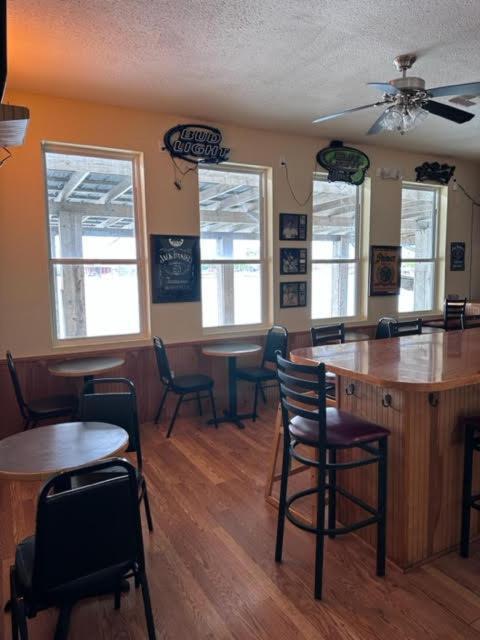 White Sands Inn, Marina, Bar & Grill Port Isabel Bagian luar foto