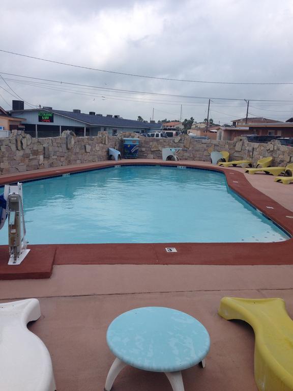 White Sands Inn, Marina, Bar & Grill Port Isabel Bagian luar foto